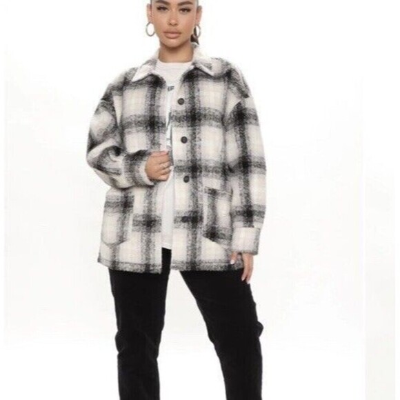 Medium Jackets & Blazers - Fashion Nova‎ Plaid Oversized Shaket Jacket Size Medium
